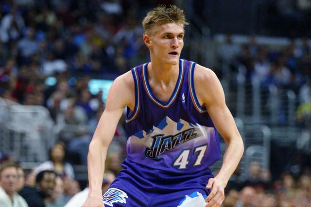 NBA全明星技巧挑战赛:哈利伯顿率步行者队夺冠